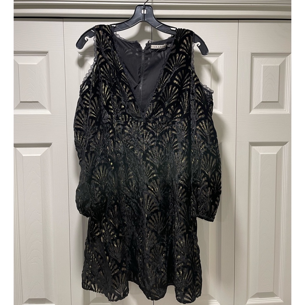 Alice + Olivia Arla Cold Shoulder Dress in Black & Gold